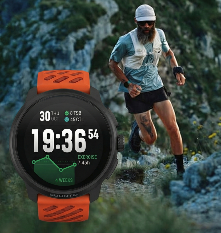 Suunto Race 2 em fundo com atleta de Trail running; Melhores smartwatches para Triatlo em 2026.